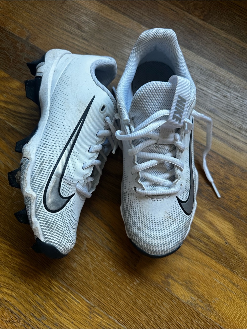 Nike Kids White and Black football Cleats